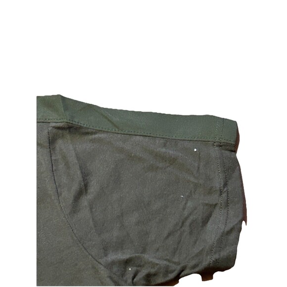 GTLY Olive Green T-Shirt Men’s Small NWT Pocket Graphic Tee Streetwear - Picture 3 of 5